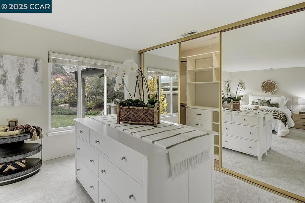 ROSSMOOR - Residential