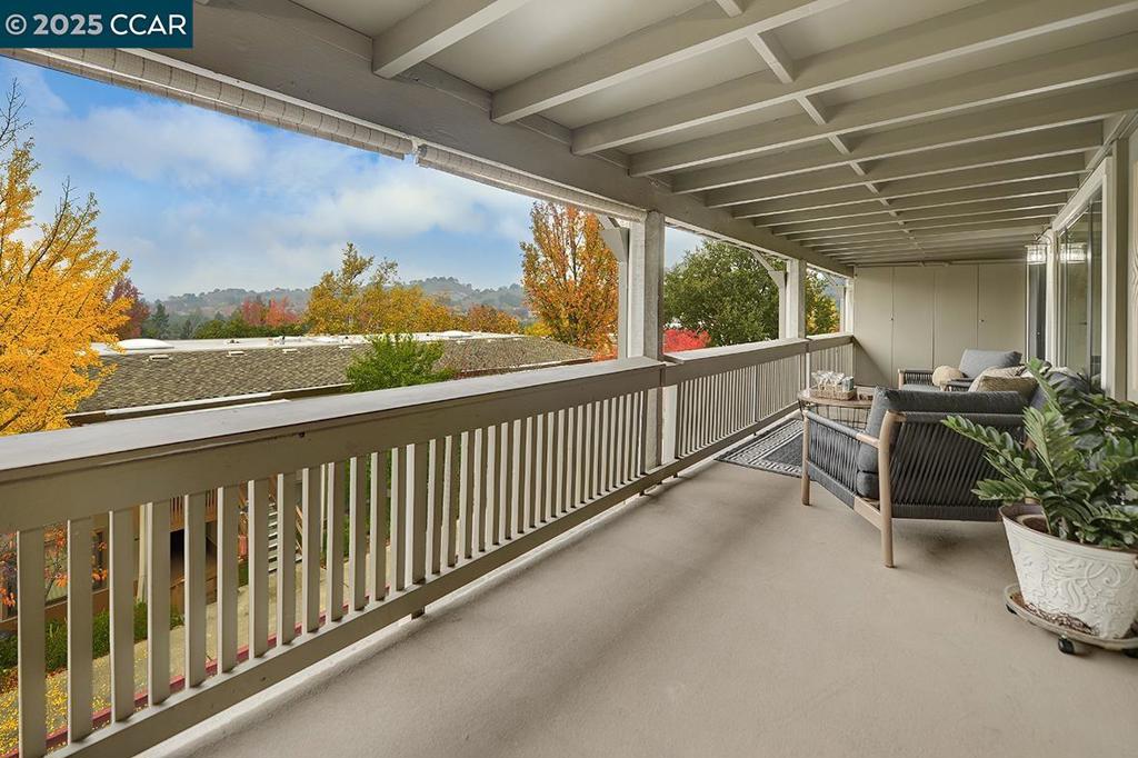 ROSSMOOR - Residential