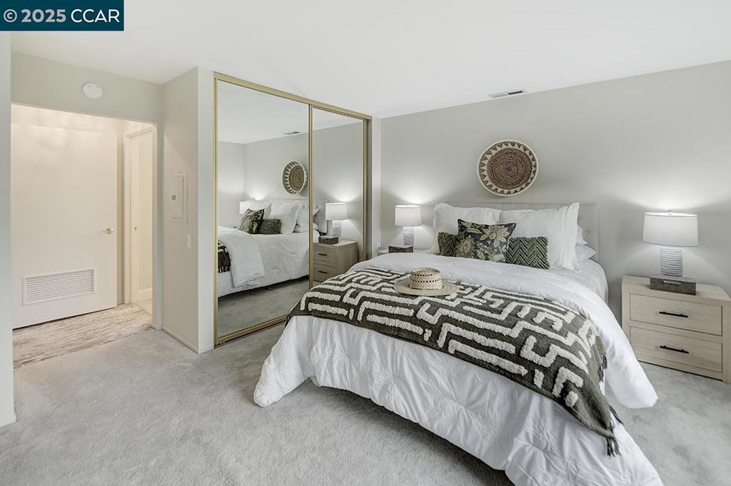 ROSSMOOR - Residential