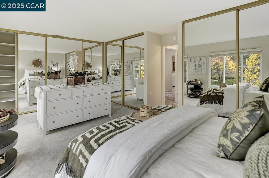 ROSSMOOR - Residential