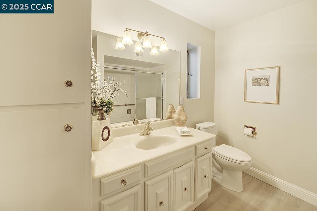 ROSSMOOR - Residential