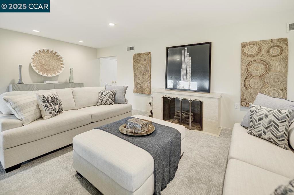 ROSSMOOR - Residential