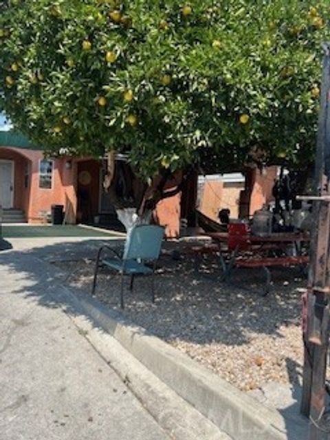 13909 Mercer Street Pacoima CA 91331