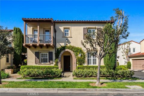 57 Arborside Irvine CA 92603