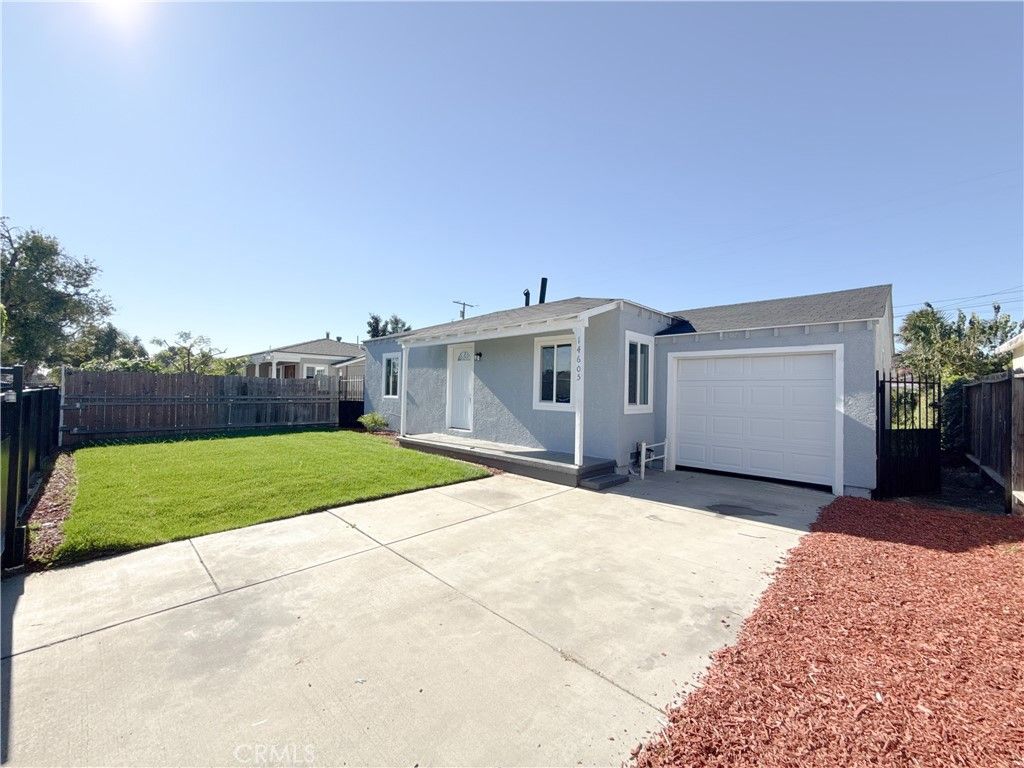 Photo of 14605 S Bahama Avenue, Compton, CA 90220 (MLS # IG26010725)
