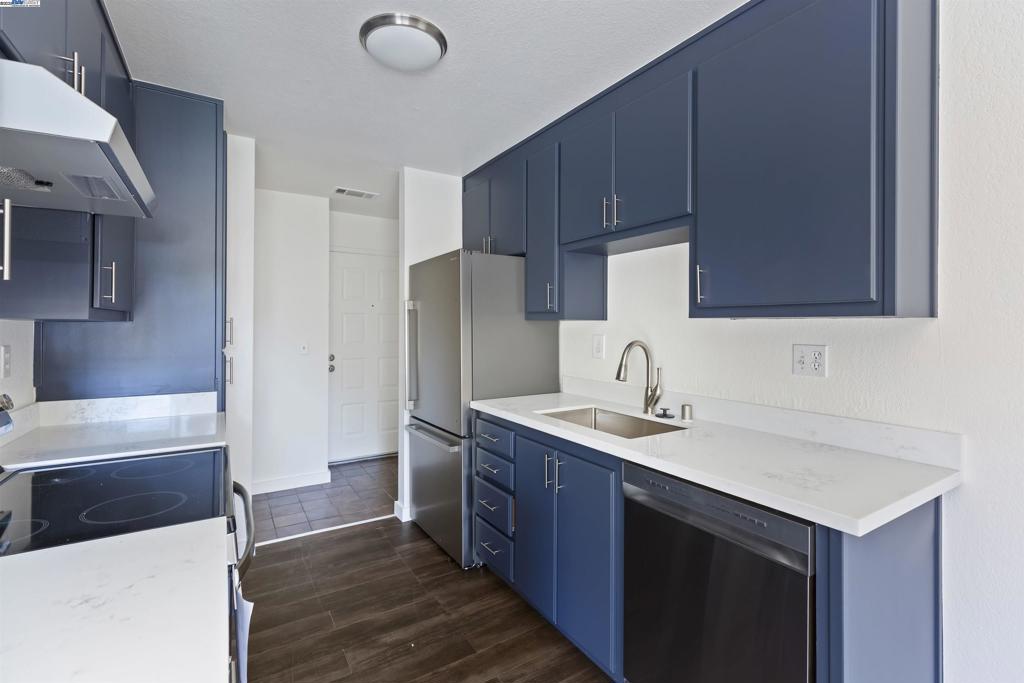 MUIRWOOD - Residential