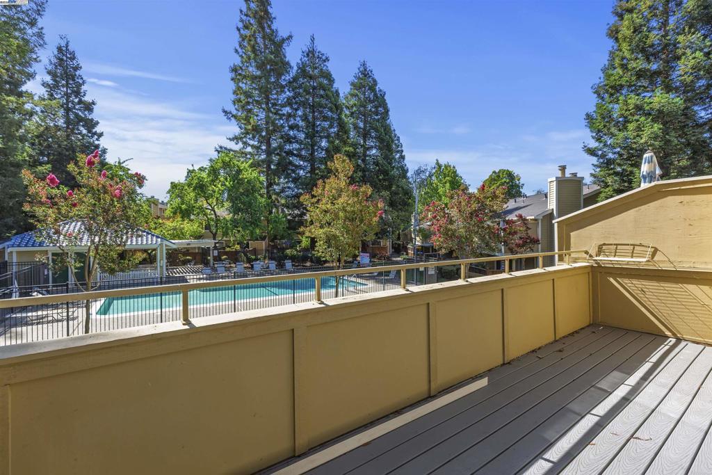 MUIRWOOD - Residential