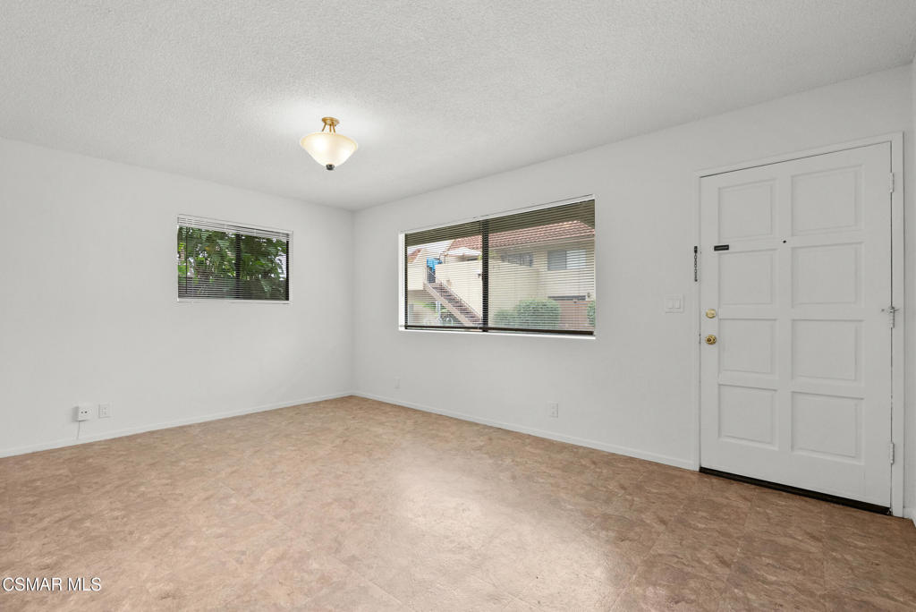 6647 Shakespeare Way