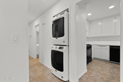 Tiny photo for 6647 Shakespeare Way, Ventura, CA 93003 (MLS # 226001928)