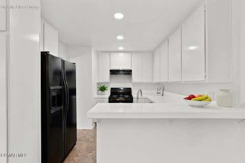 Tiny photo for 6647 Shakespeare Way, Ventura, CA 93003 (MLS # 226001928)