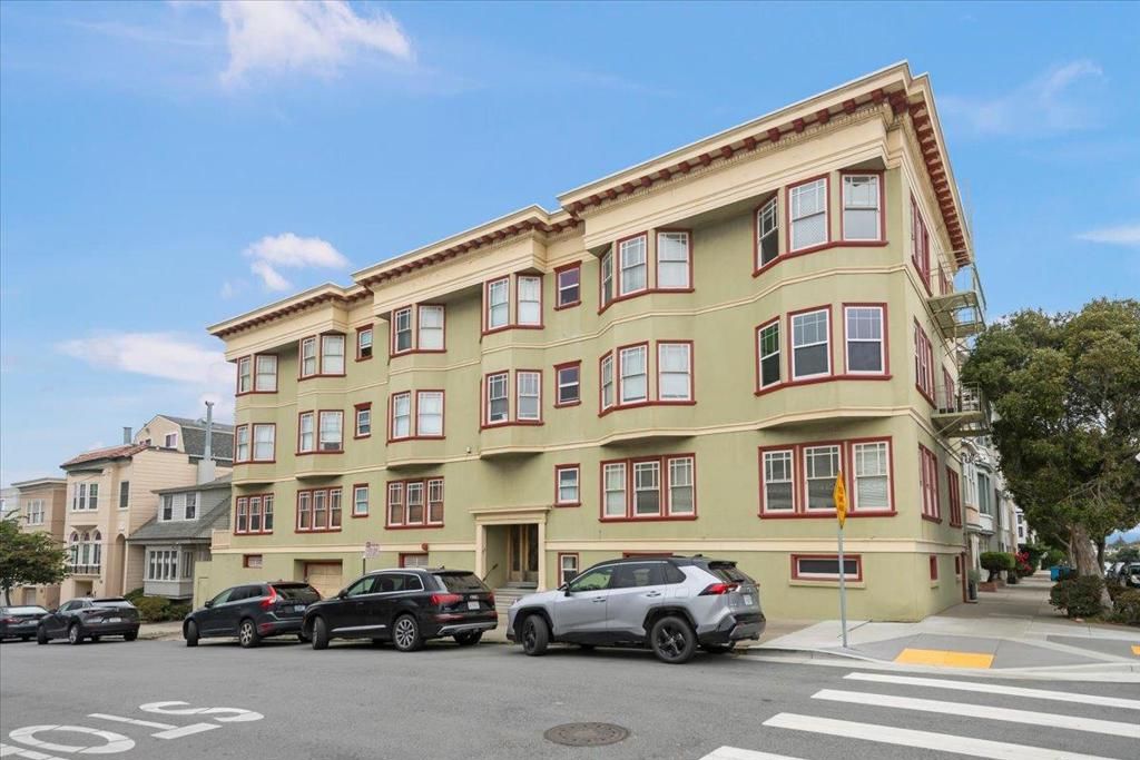 Photo of 190 27th Avenue, San Francisco, CA 94121 (MLS # ML82025687)