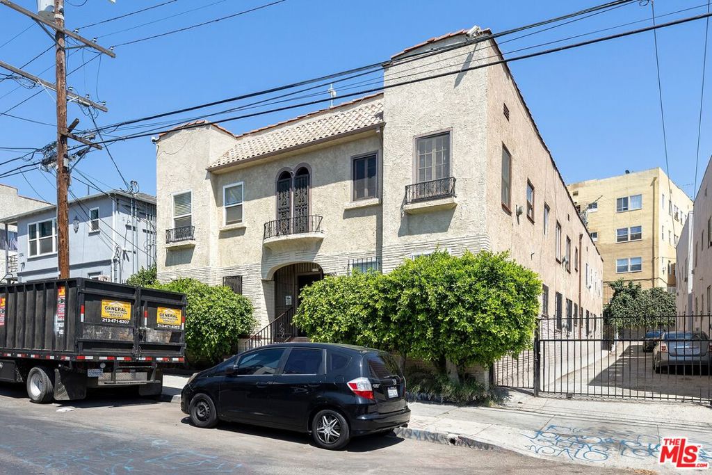 400 Witmer Street