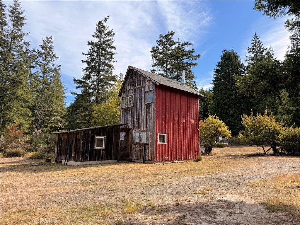 42500 Little Lake