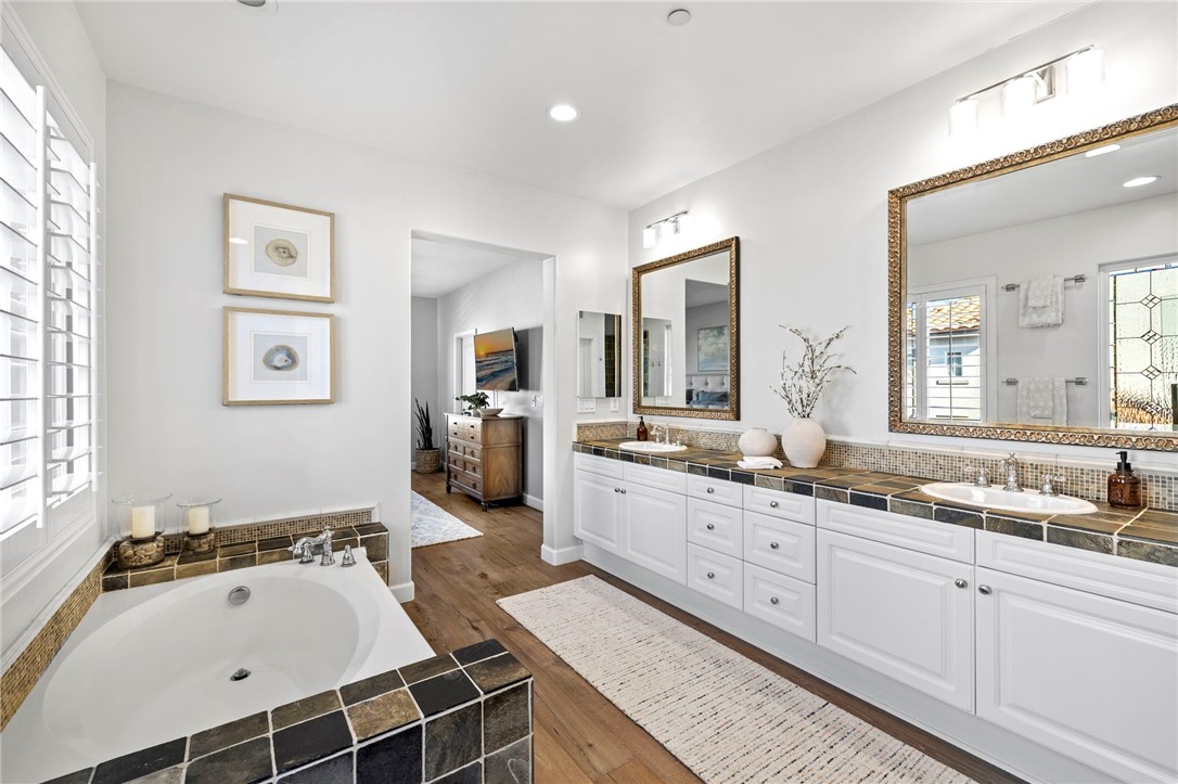 Amalfi (AMAL) - Residential