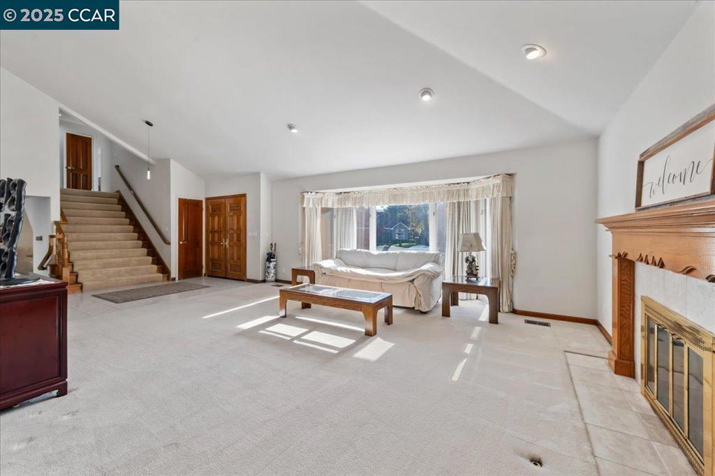 DIABLO HIGHLANDS - Residential