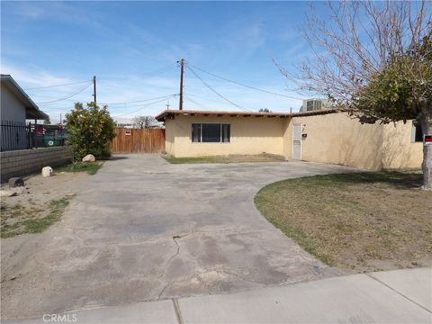 Photo of 85164 Bagdad Avenue, Coachella, CA 92236 (MLS # SW26041458)
