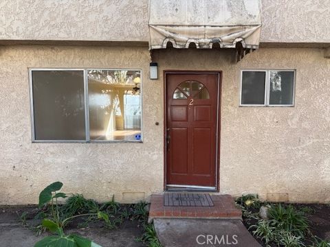 Photo of 17143 Roscoe Blvd Unit #2, Northridge, CA 91325 (MLS # SR26026654)