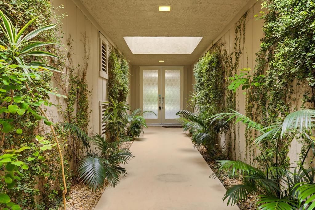 28 Princeton Drive