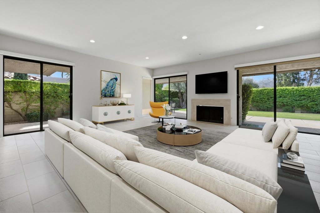 28 Princeton Drive