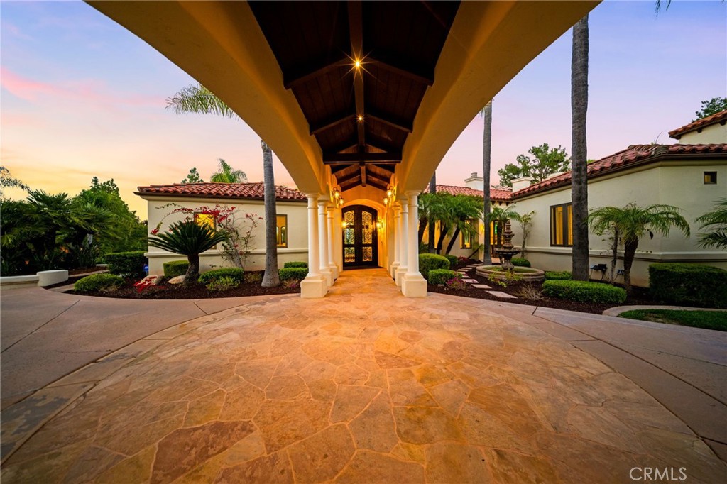 22149 Lynx Court