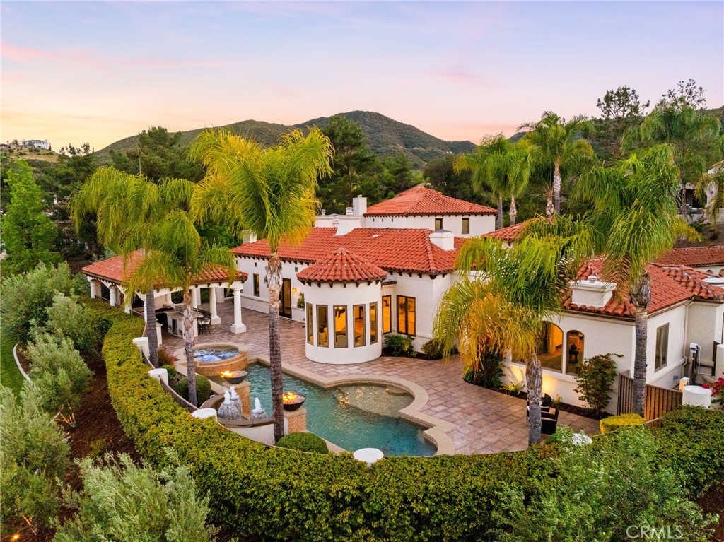22149 Lynx Court