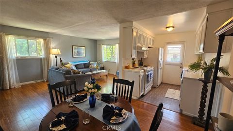 Photo of 1267 Chalmette AVE, Ventura, CA 93003 (MLS # SR26100273)