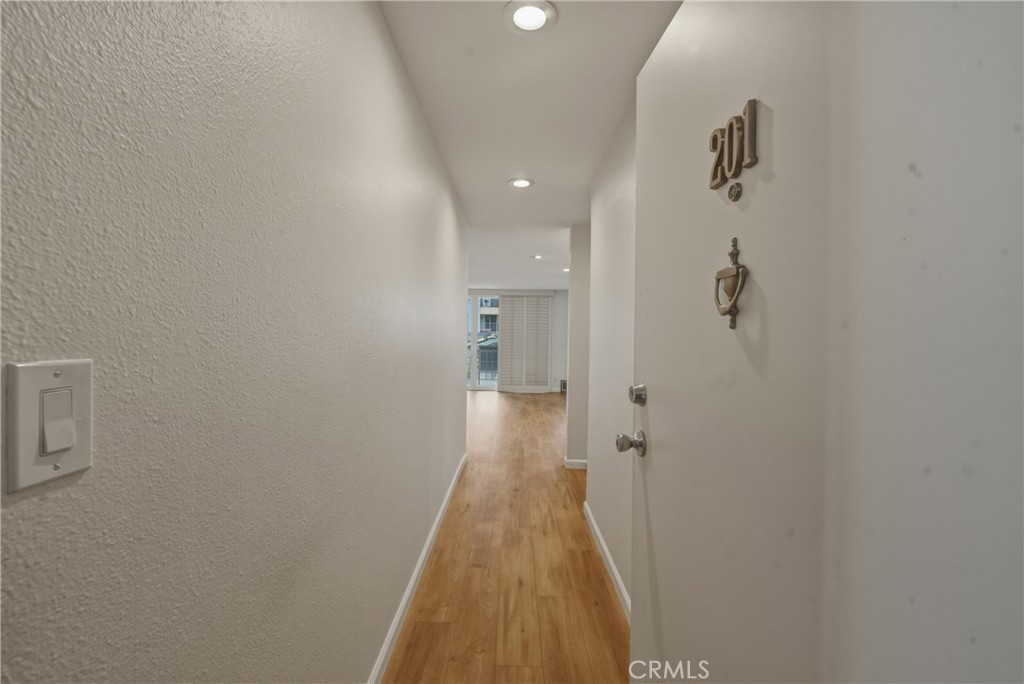 1803 E Ocean Boulevard 201