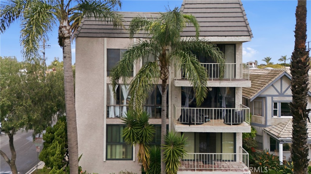 1803 E Ocean Boulevard 201