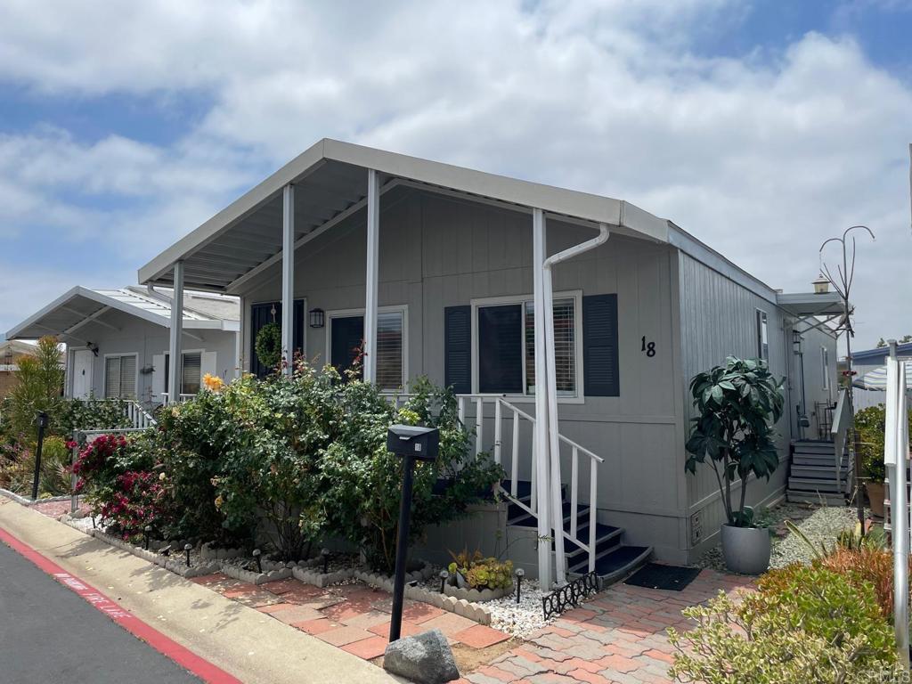 1810 Hillsdale Road 18