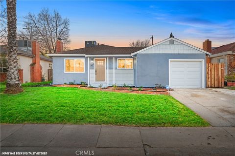 Photo of 5210 71st St, Sacramento, CA 95820 (MLS # SC26054579)