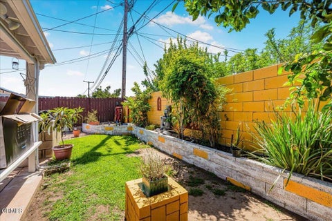 Tiny photo for 509 Merritt Avenue, Camarillo, CA 93010 (MLS # V1-38753)
