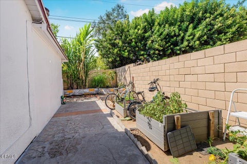 Tiny photo for 509 Merritt Avenue, Camarillo, CA 93010 (MLS # V1-38753)