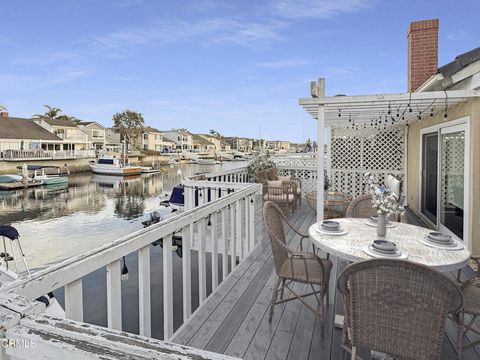 Tiny photo for 2010 Kingsbridge Way, Oxnard, CA 93035 (MLS # V1-34531)