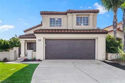 32 Comiso Irvine CA 92614