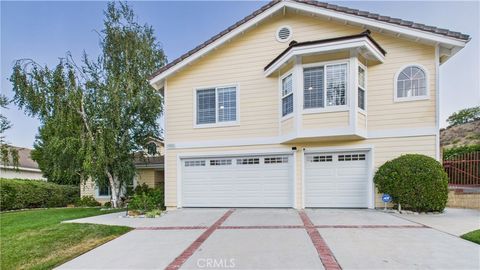 Photo of 29650 Kimberly Dr, Agoura Hills, CA 91301 (MLS # SR25264968)