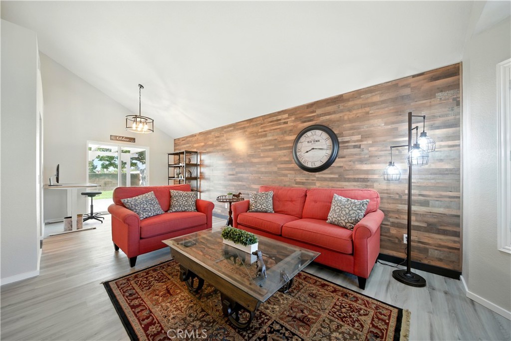 1440 Amanda Place