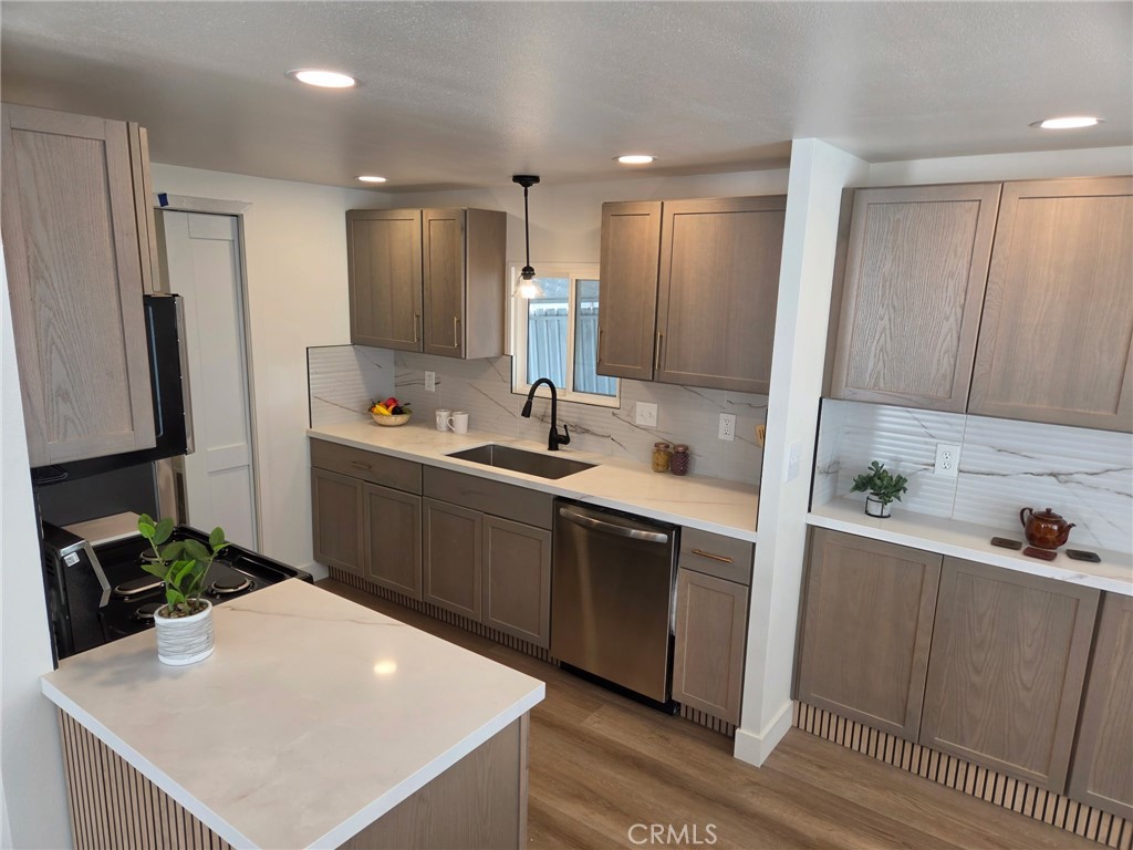 6294 E Marina View 328