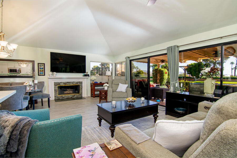 Woodhaven Country Cl - Residential