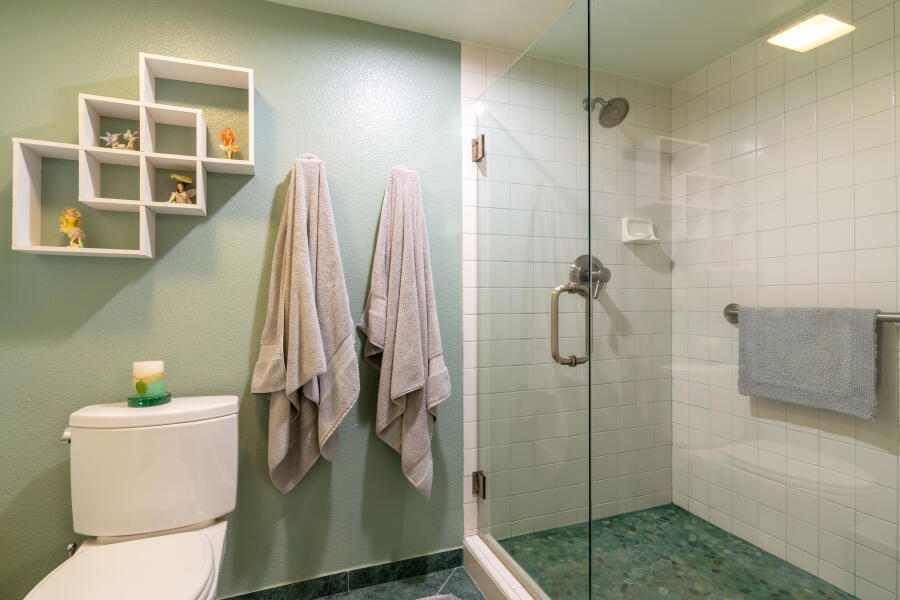 Woodhaven Country Cl - Residential