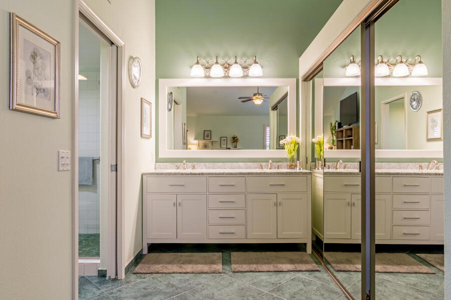 Woodhaven Country Cl - Residential