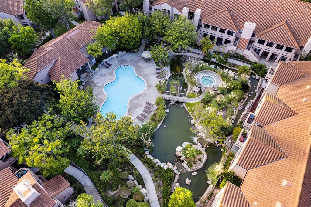 Vista Pacifica (VP) - Residential