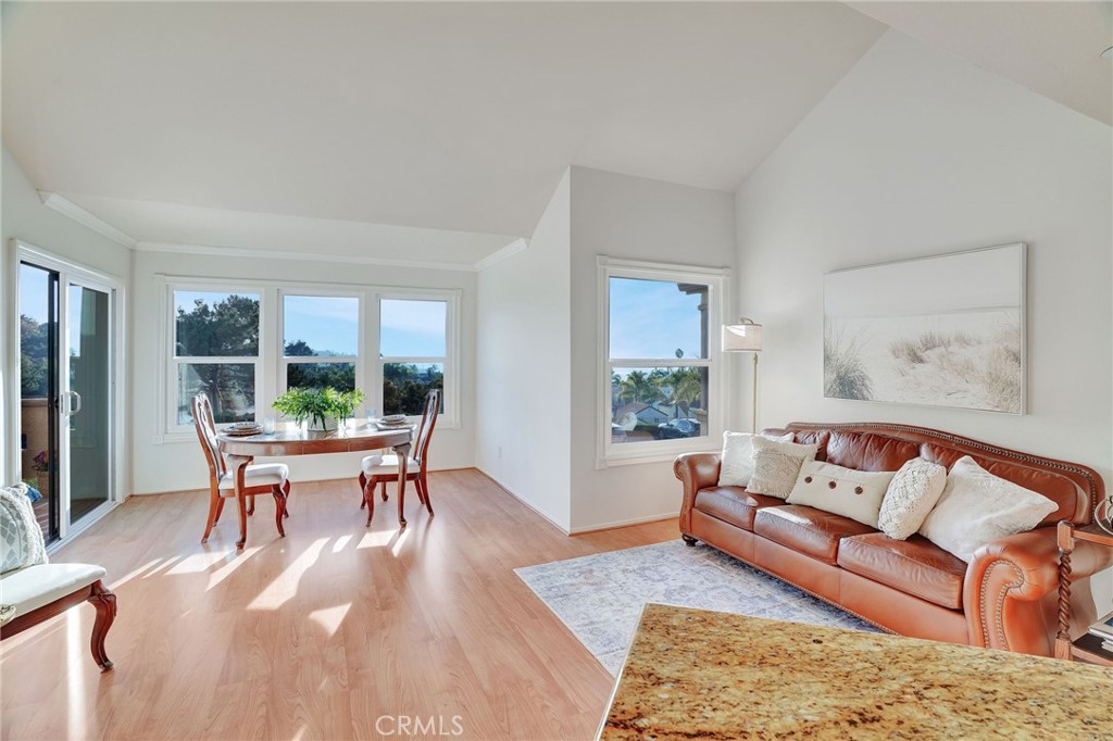 Vista Pacifica (VP) - Residential