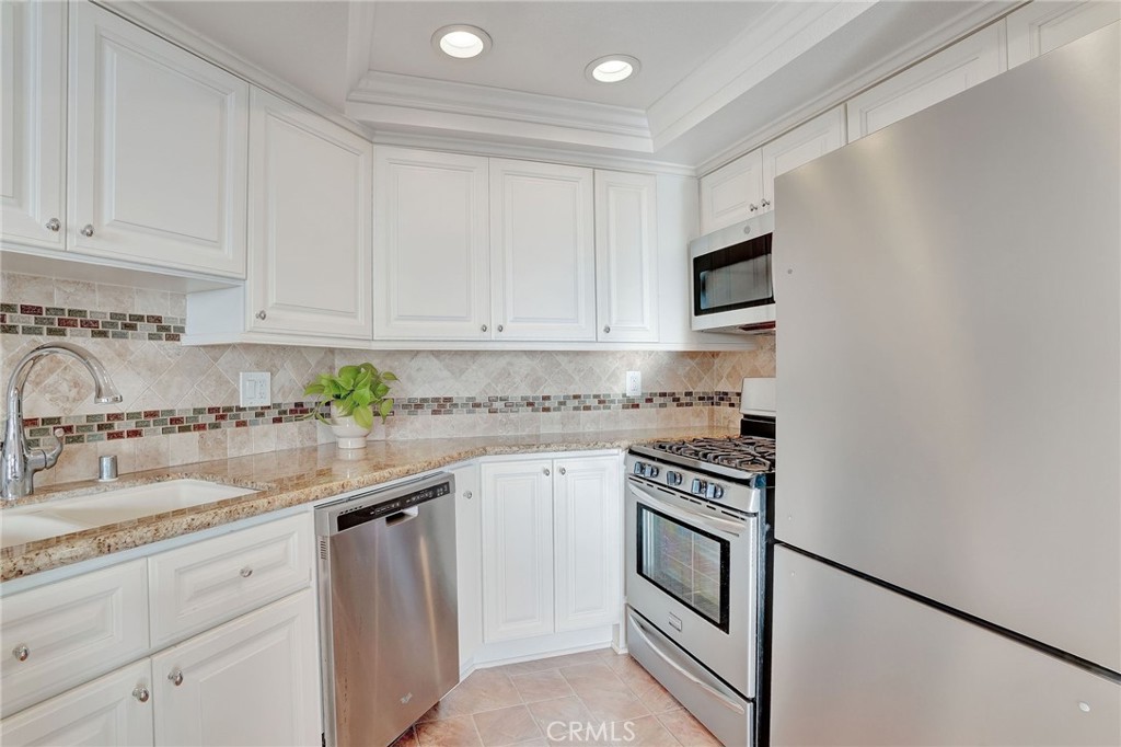 Vista Pacifica (VP) - Residential