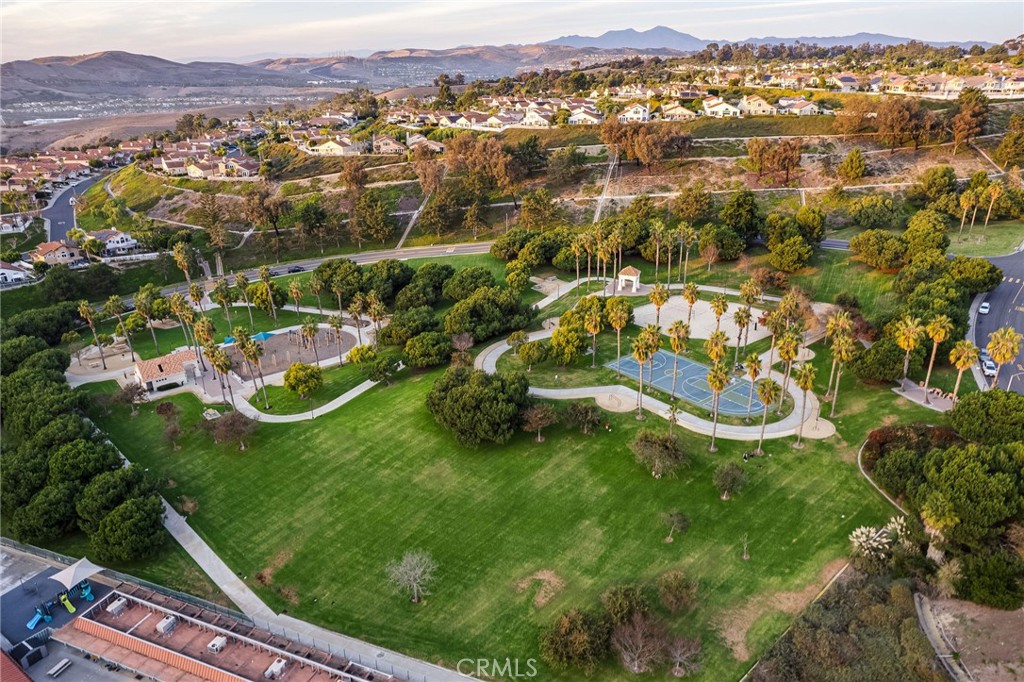 Vista Pacifica (VP) - Residential