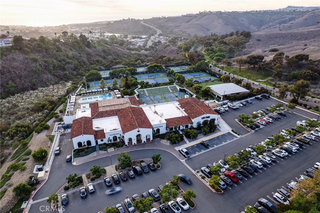 Vista Pacifica (VP) - Residential