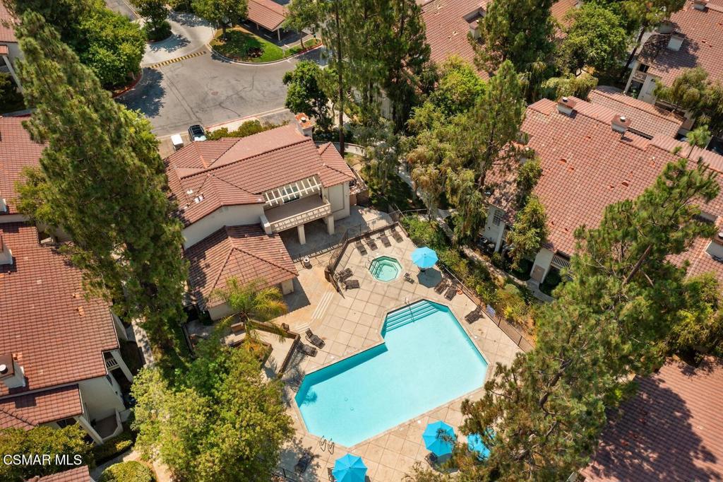 Shadow Ridge-833 - 833 - Residential