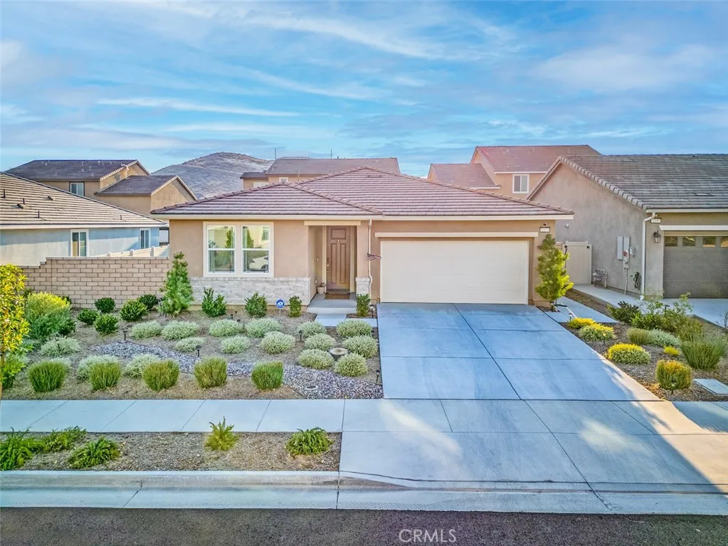 Menifee, California 92584, United States, 3 Bedrooms Bedrooms, ,2 BathroomsBathrooms,Residential,Active,188500