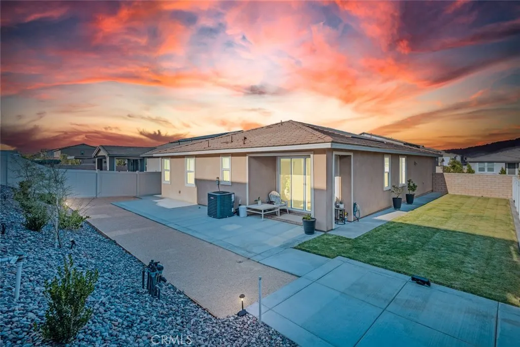 Menifee, California 92584, United States, 3 Bedrooms Bedrooms, ,2 BathroomsBathrooms,Residential,Active,188500