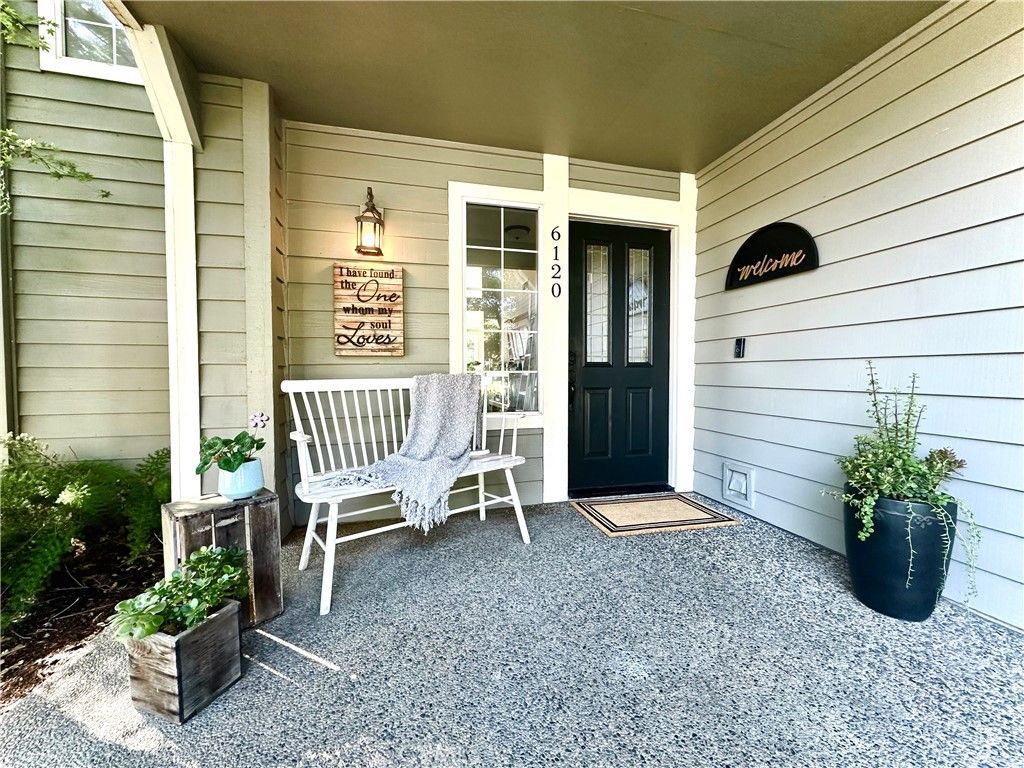 Photo of 6120 Doubloon Court, Elk Grove, CA 95758 (MLS # OC25242413)