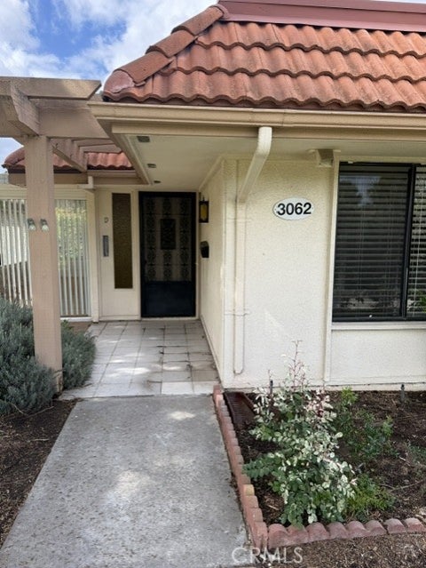 Photo of 3062 Via Serena S #D, Laguna Woods, CA 92637 (MLS # OC26220745)